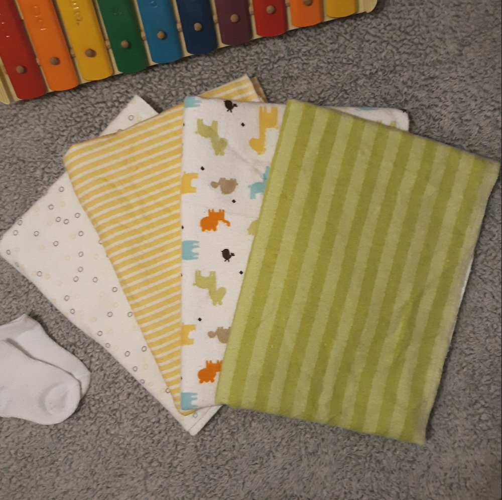 4pk Printed Unisex Reciving Blankets